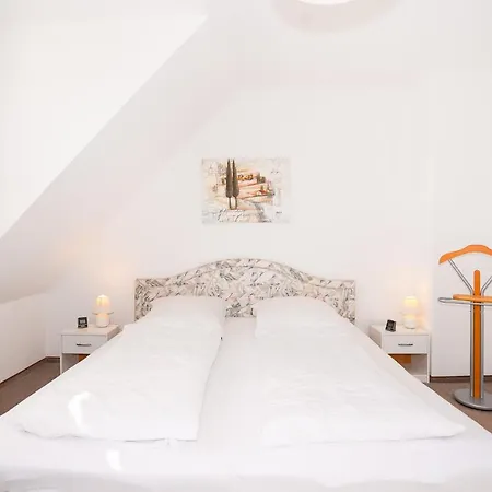 Holiday home Ferienhaus Ahoi - Nahe Yachthafen Groemitz