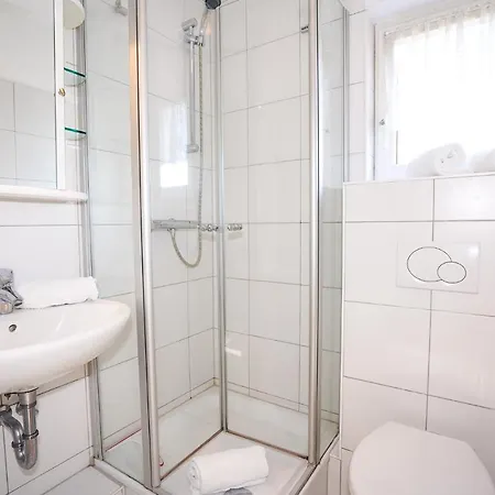 Holiday home Ferienhaus Ahoi - Nahe Yachthafen Groemitz