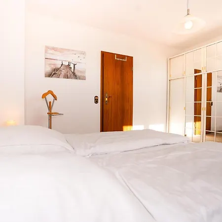 Hotel Ahoi - Naehe Yachthafen *