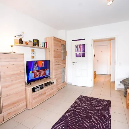 Ferienhaus Ahoi - Nahe Yachthafen Holiday home Groemitz