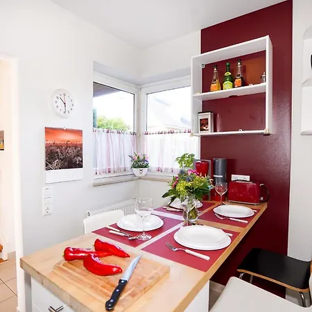 Ferienhaus Ahoi - Nahe Yachthafen Holiday home Groemitz